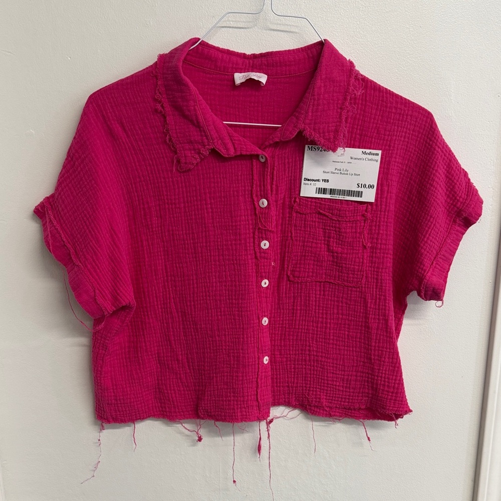 Pink Lily Fuchsia Button-Down Shirt